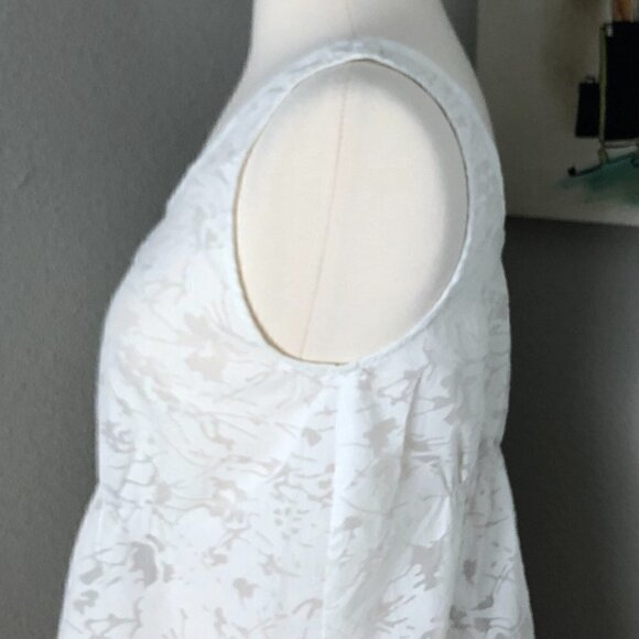 Guess Floral Top - Burnout - Picture 7 of 10